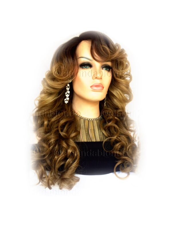 Wig Brittany - Shop Human hair wigs, Skin care & 3D eye-lenses/Eyelashes online!